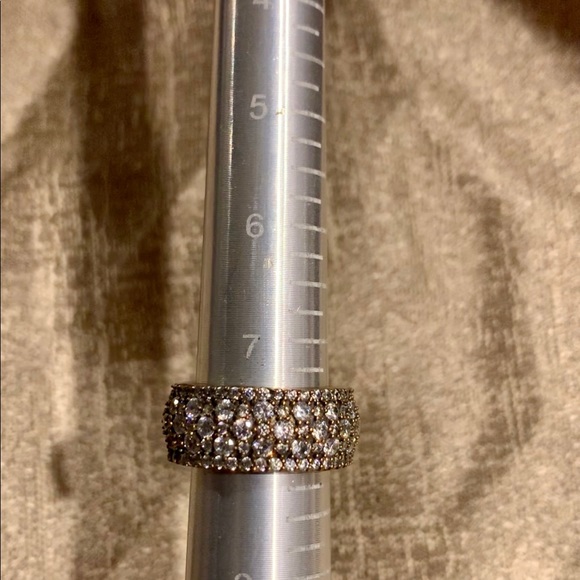 Eternity Band Encrusted w/ Crystal Topaz Size 7.5 - Picture 6 of 8